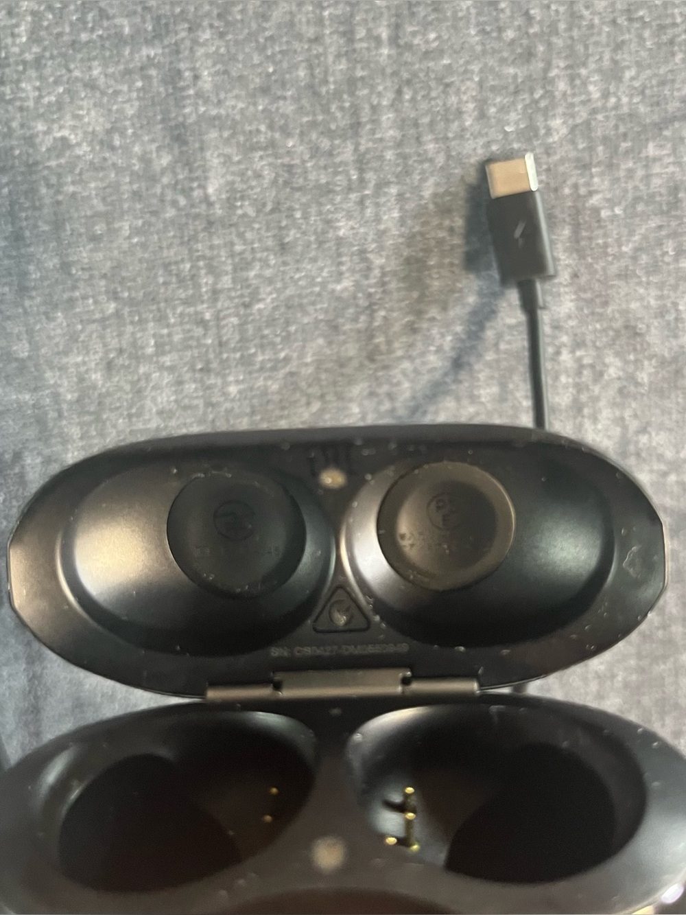 JBL  Wireless Charging Case (Case Only)